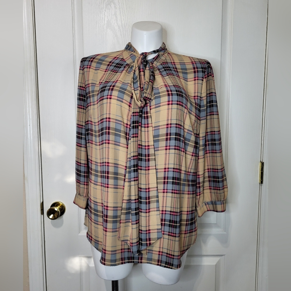 7th Avenue New York Plaid Top Blouse